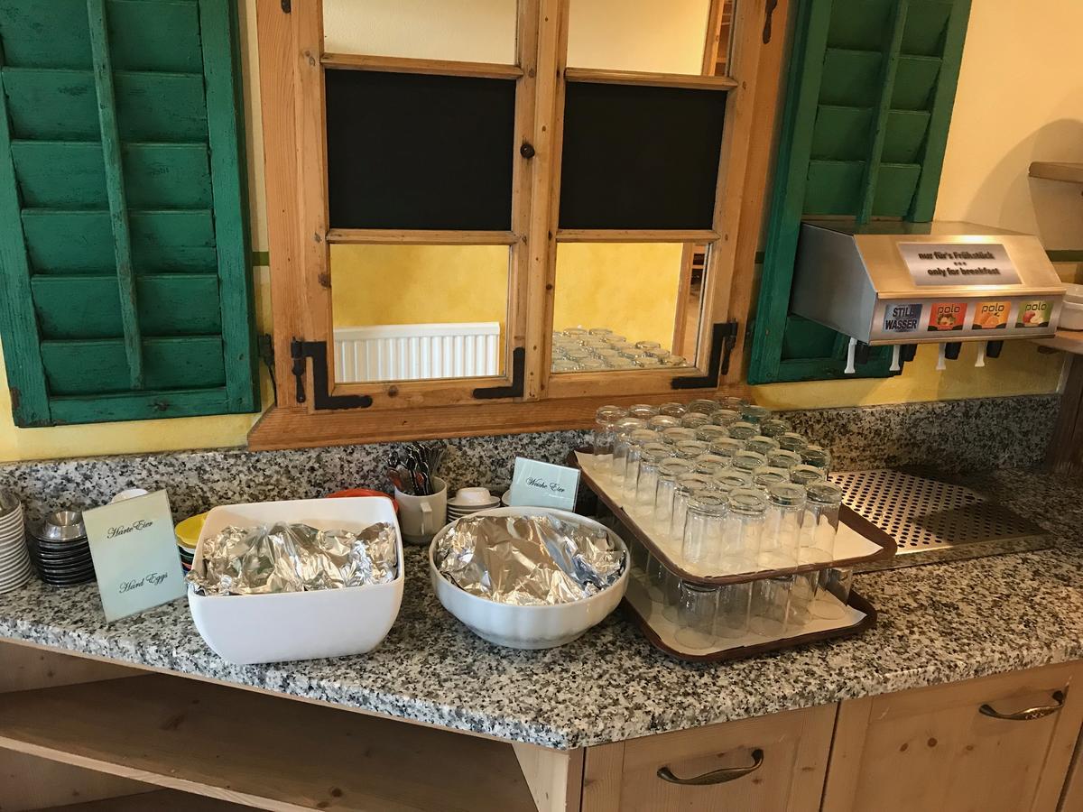 Voralpenhotel Schmoller Sankt Georgen im Attergau Eksteriør billede